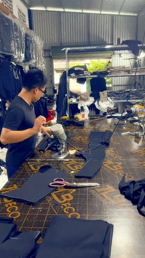 Về nhà may MB VEST