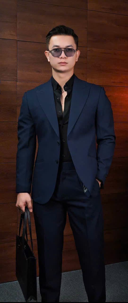 Royal Blue Linen–Wool